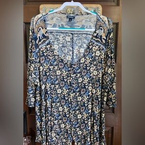 Lucky Brand  plus top